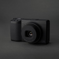 Компактный фотоаппарат RICOH GR IIIx HDF модель S0001297 от Ricoh