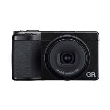 Компактная фотокамера премиум-класса RICOH GR IV