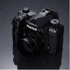 Объектив HD PENTAX-FA 43 mm f/1.9 Limited (черный) Объектив HD PENTAX-FA 43 mm f/1.9 Limited (черный) модель S0020140 от Pentax
